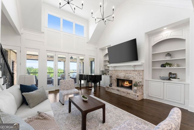 2771 Point Overlook, Gainesville, GA 30501