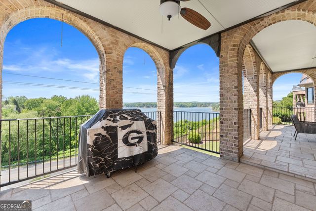 2771 Point Overlook, Gainesville, GA 30501
