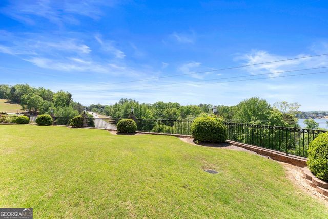 2771 Point Overlook, Gainesville, GA 30501
