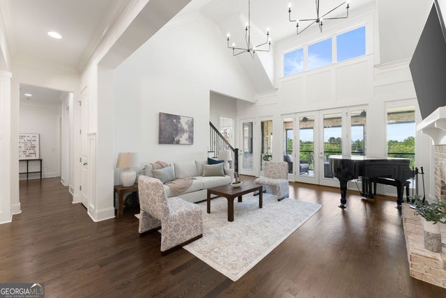 2771 Point Overlook, Gainesville, GA 30501
