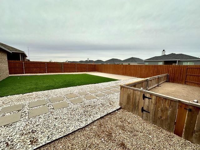 7302 29th Street, Lubbock, TX 79407