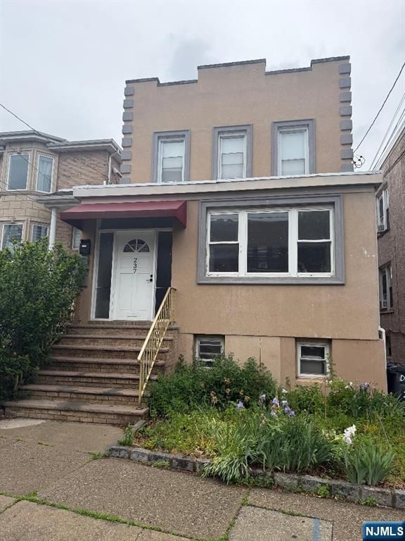 237 Day Avenue, Cliffside Park, NJ 07010