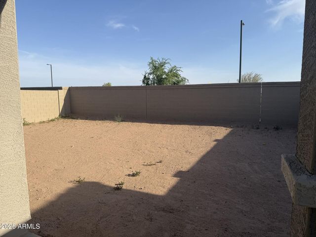 865 W FINCH Drive, Queen Creek, AZ 85140