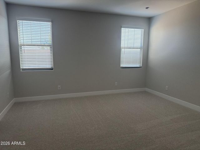 865 W FINCH Drive, Queen Creek, AZ 85140