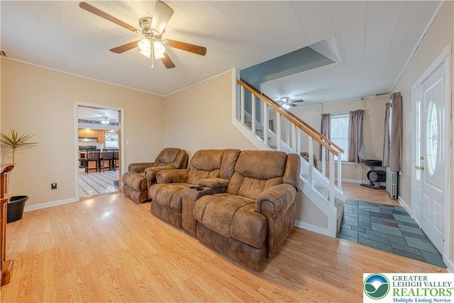 38 West 2nd Street, Wind Gap Boro, PA 18091