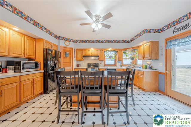 38 West 2nd Street, Wind Gap Boro, PA 18091