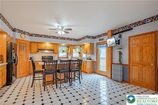 38 West 2nd Street, Wind Gap Boro, PA 18091