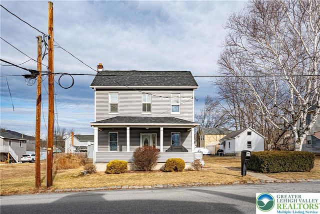 38 West 2nd Street, Wind Gap Boro, PA 18091