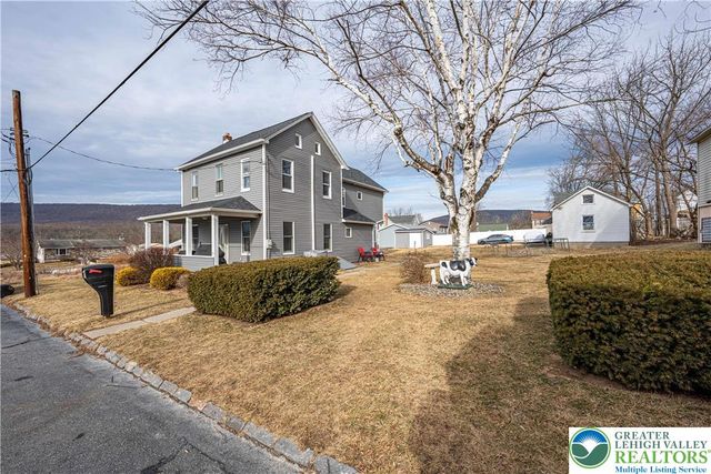 38 West 2nd Street, Wind Gap Boro, PA 18091