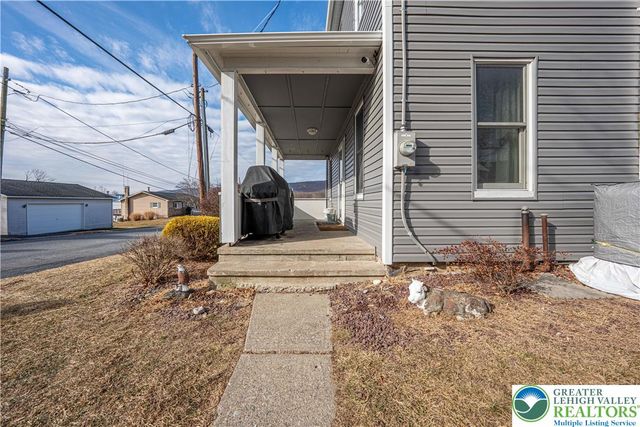 38 West 2nd Street, Wind Gap Boro, PA 18091