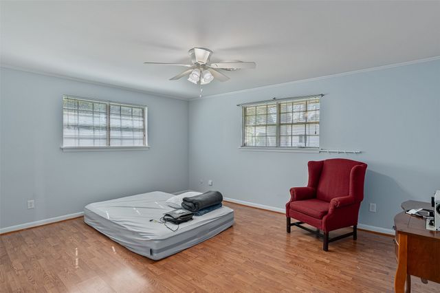 301 Wayne Drive, Shreveport, LA 71105