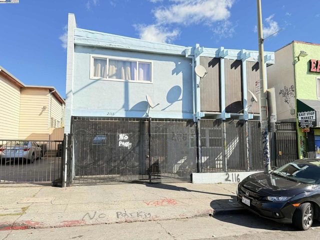 2116 International Blvd, Oakland, CA 94606