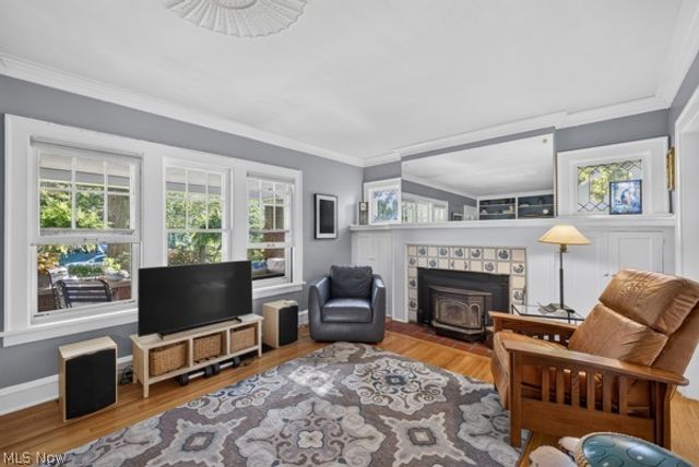 3389 E Monmouth Road, Cleveland, OH 44118