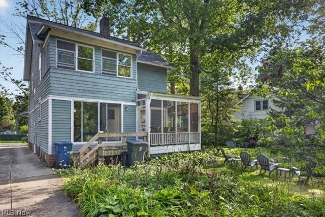 3389 E Monmouth Road, Cleveland, OH 44118