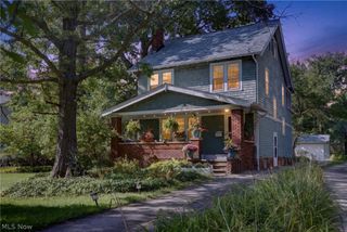 3389 E Monmouth Road, Cleveland, OH 44118