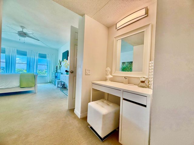 3100 N Palm Aire Drive 706, Pompano Beach, FL 33069