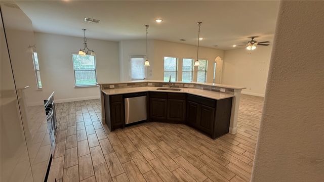 2808 Pronghorn Drive, Melissa, TX 75454