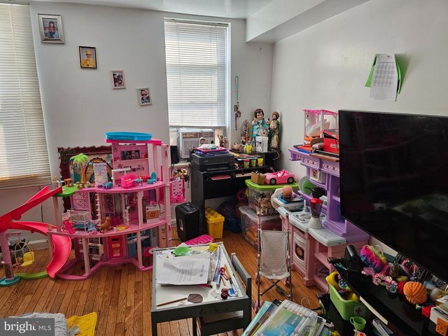 1148 S 9TH ST, Philadelphia, PA 19147