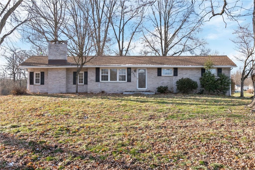 6281 Champion Avenue NW, Massillon, OH 44646