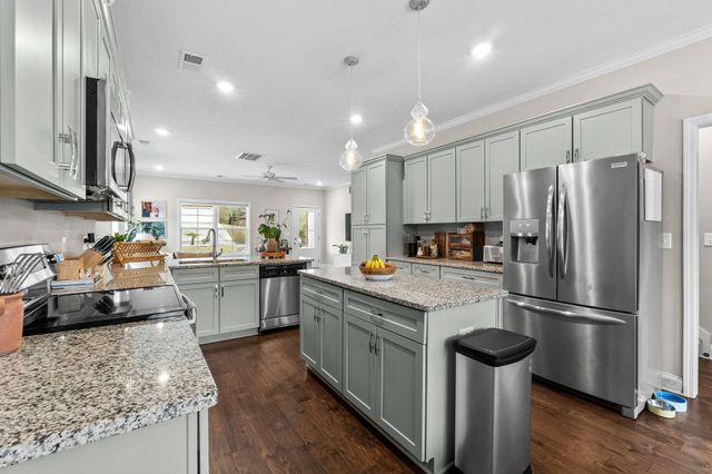 252 Swallow Lake Drive, North Augusta, SC 29841