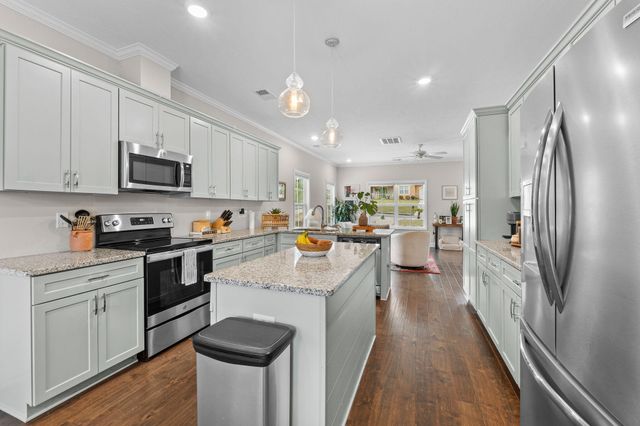 252 Swallow Lake Drive, North Augusta, SC 29841