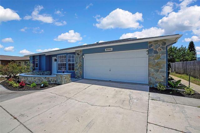 9312 LAKE CHRISTINA LANE, Port Richey, FL 34668