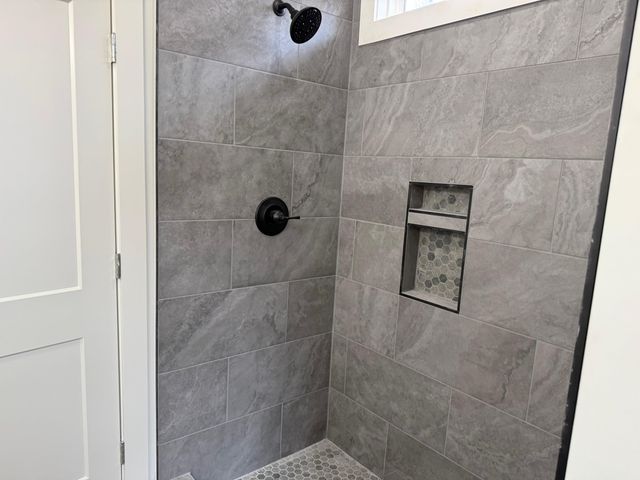 200 BELVEDERE CIR, Savannah, TN 38372