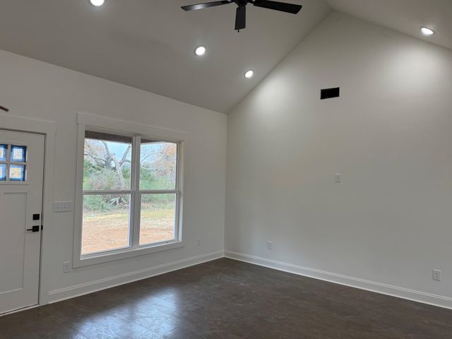 200 BELVEDERE CIR, Savannah, TN 38372