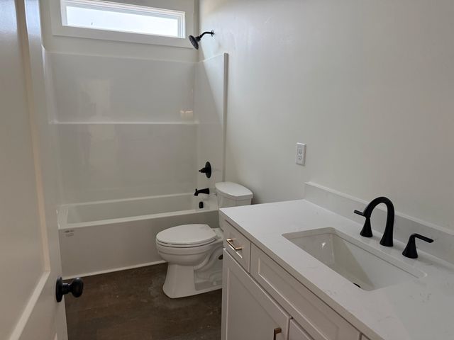 200 BELVEDERE CIR, Savannah, TN 38372