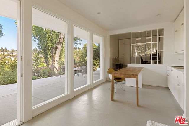 1335 Columbia Drive, Glendale, CA 91205