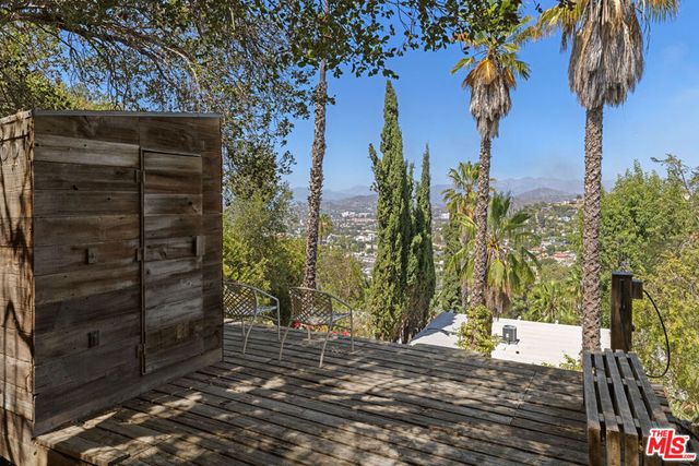 1335 Columbia Drive, Glendale, CA 91205