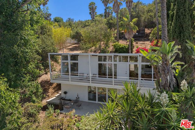 1335 Columbia Drive, Glendale, CA 91205