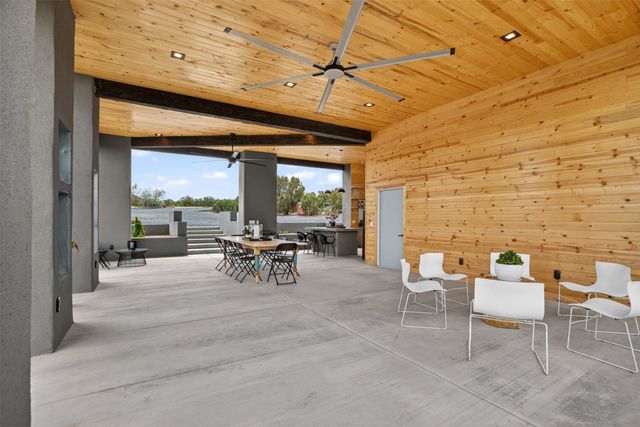 25 Calle Milpa, Santa Fe, NM 87507