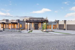 25 Calle Milpa, Santa Fe, NM 87507