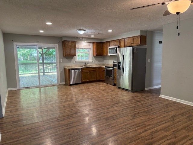1876 Mimi Rd, Clarksville, TN 37040
