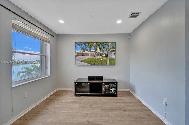 18231 SW 27th St 18231, Miramar, FL 33029