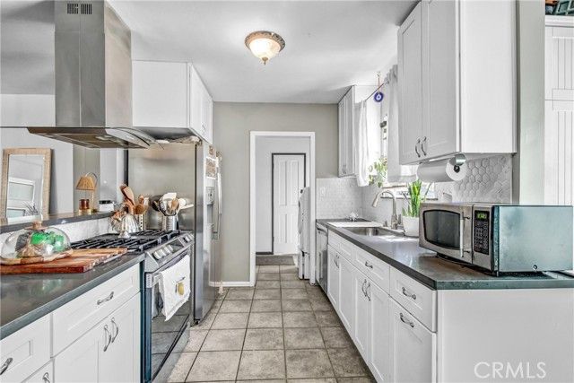 10746 Tujunga Canyon, Tujunga (los Angeles), CA 91042