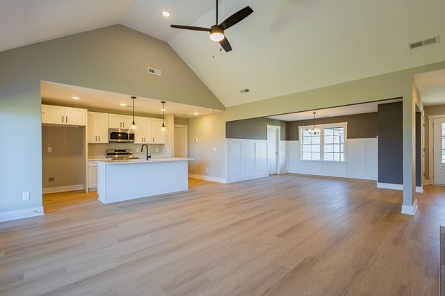 43 Brooklyn Avenue, Manchester, TN 37355