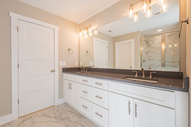 43 Brooklyn Avenue, Manchester, TN 37355