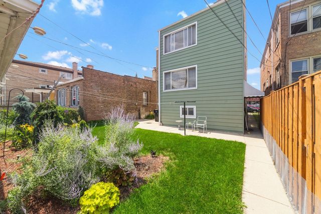 2511 N LARAMIE Avenue, Chicago, IL 60639