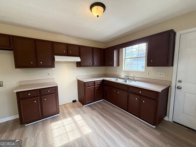 1308 Forrest Avenue, Lagrange, GA 30240