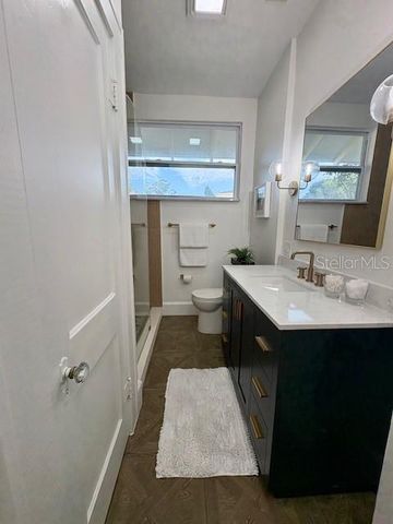 2710 8TH AVENUE N, St Petersburg, FL 33713