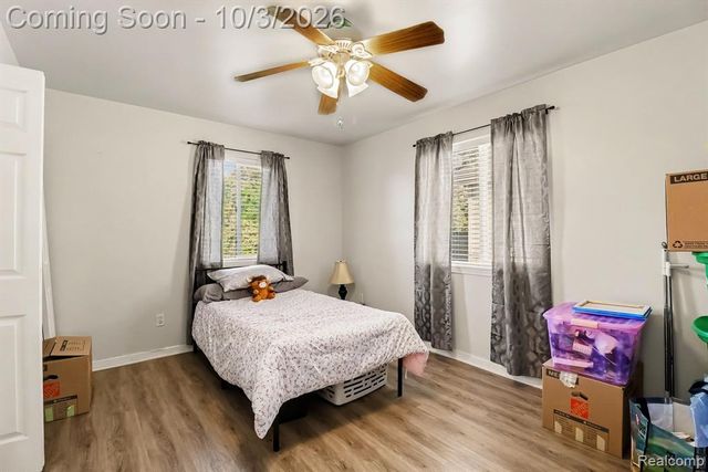 5322 Moore Street, Wayne, MI 48184