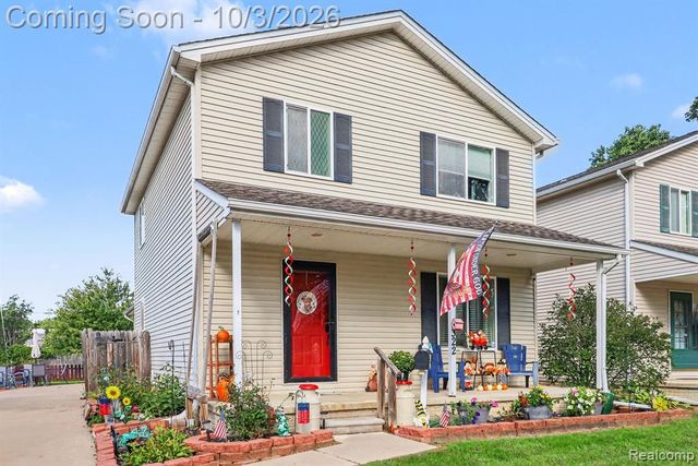 5322 Moore Street, Wayne, MI 48184