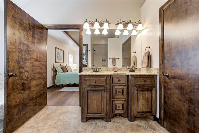 6217 Braniger Way, Oklahoma City, OK 73132