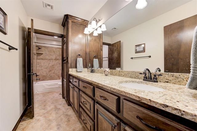 6217 Braniger Way, Oklahoma City, OK 73132