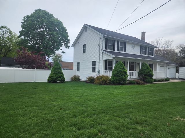 33 Guerin St, Chicopee, MA 01020