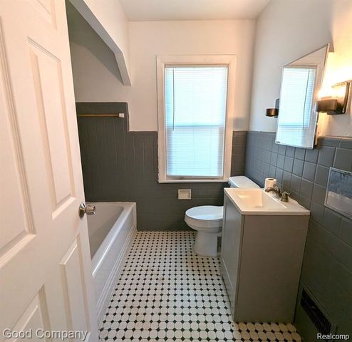 16146 Prevost Street, Detroit, MI 48235