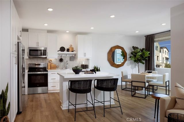 12937 Paradiso Drive 303, Eastvale, CA 92880