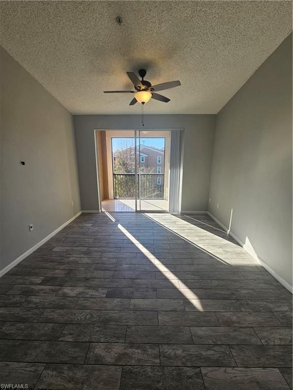 1200 Reserve WAY # 302, Naples, FL 34105